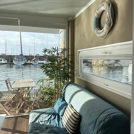 Casa Flotante Bådhotel